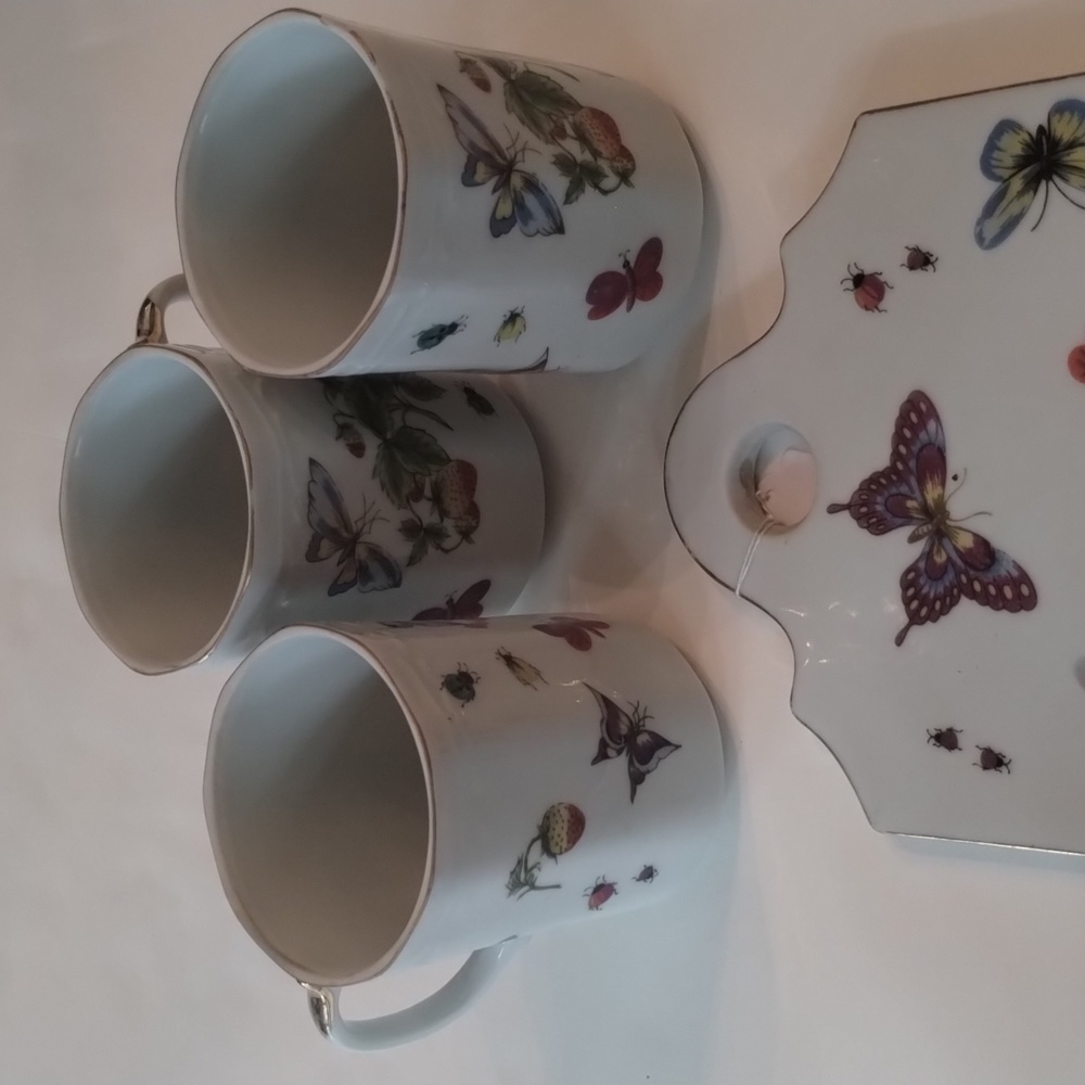 Arwaldt Springtime 4pc Collection🍓 - Picture 3 of 8